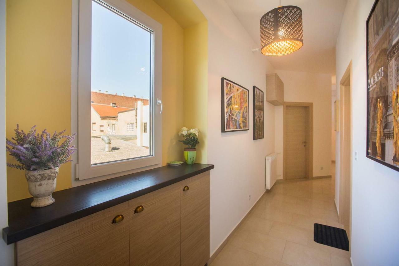 Angela Main Street Luxury Oasis & Free Parking Zagreb Exterior foto