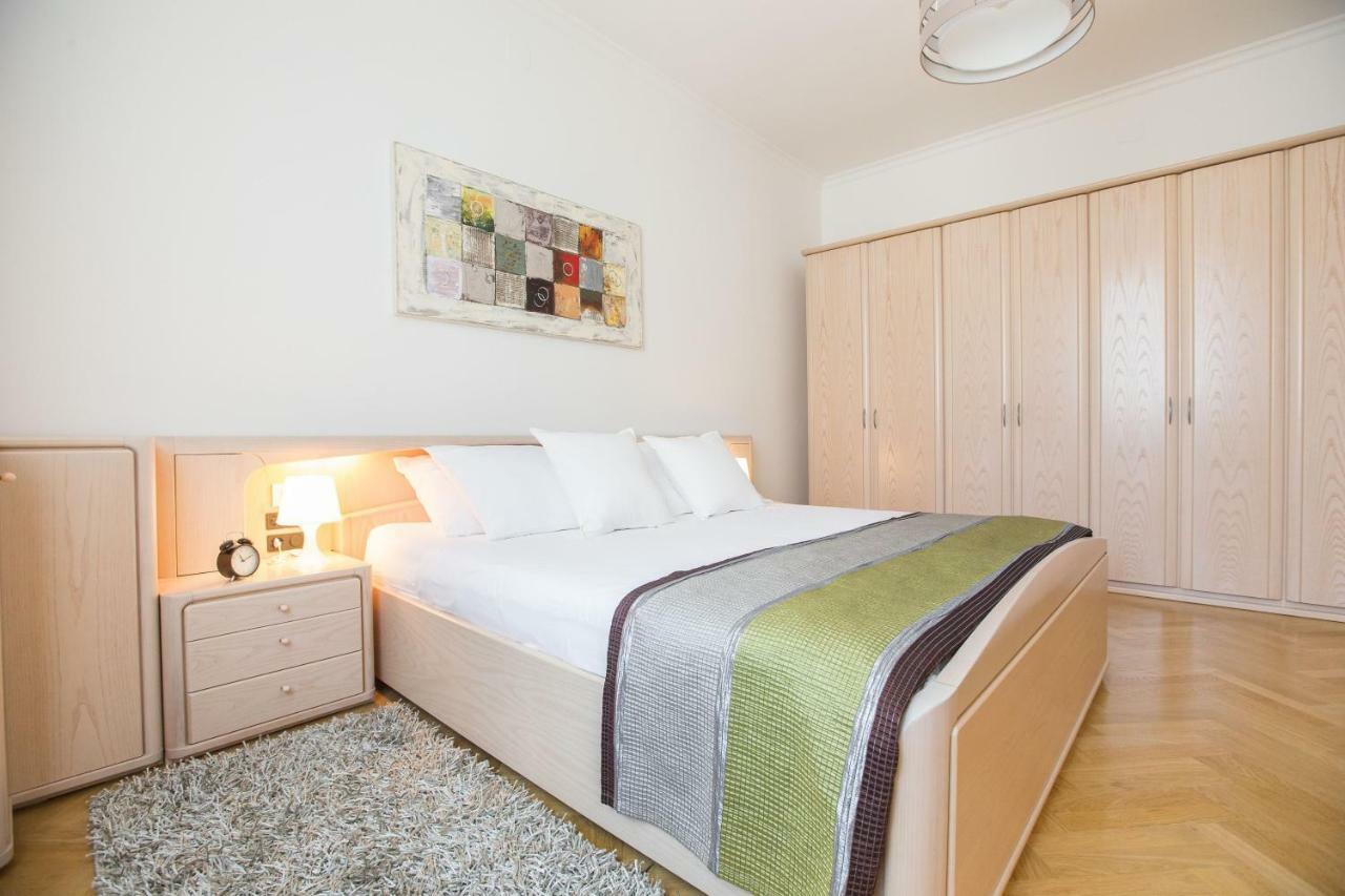 Angela Main Street Luxury Oasis & Free Parking Zagreb Exterior foto